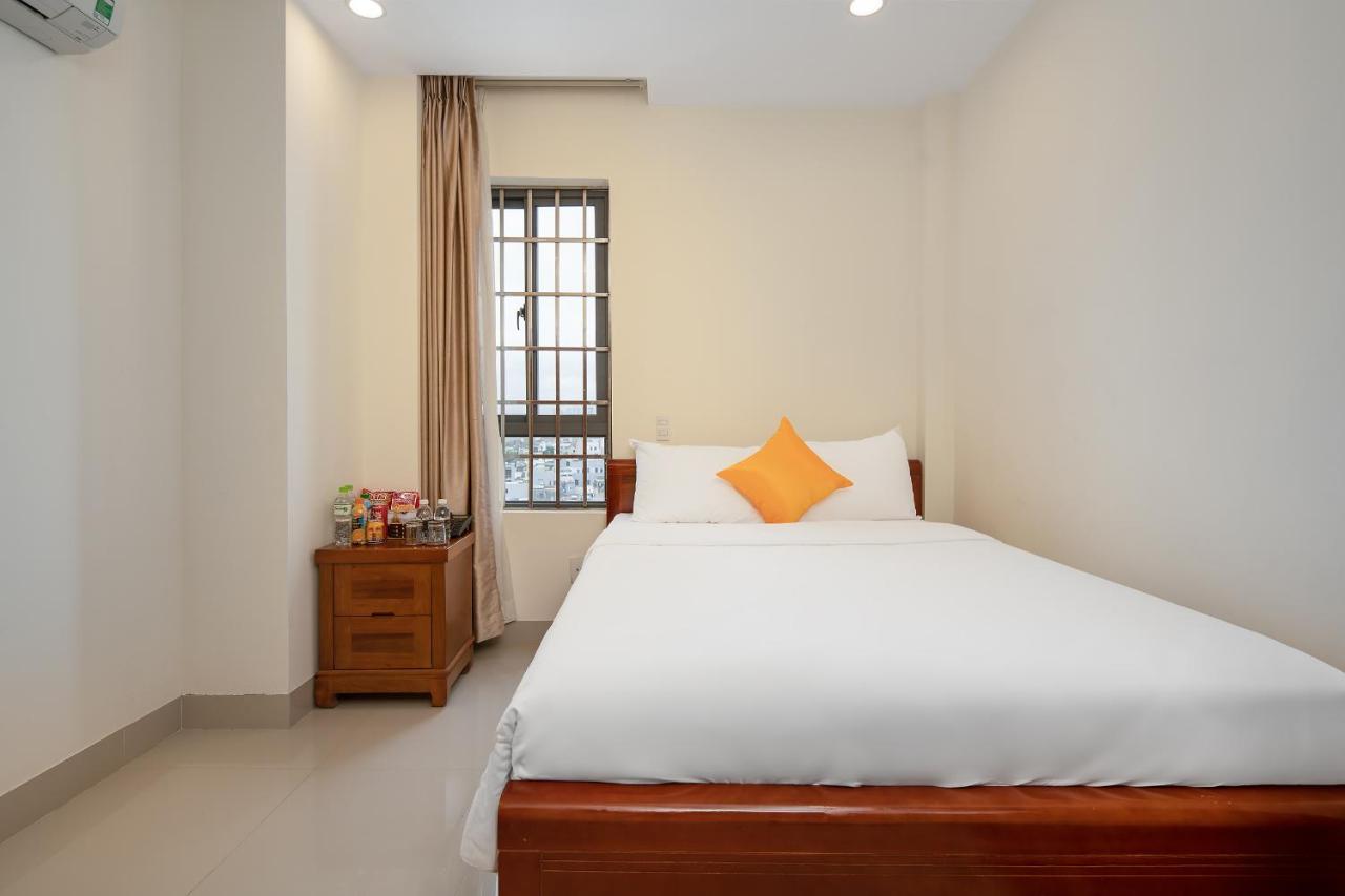 Lotus Rock 05 Hotel Da Nang Exterior photo